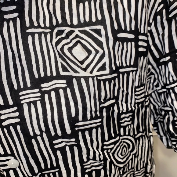 ASOS Tribal Printed Short Sleeve Button Blouse - Picture 4 of 5